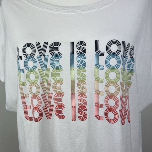 C&C California Pride Shirt Women 1X Plus Size Rainbow Love is Love Spellout Tee - Picture 8 of 16